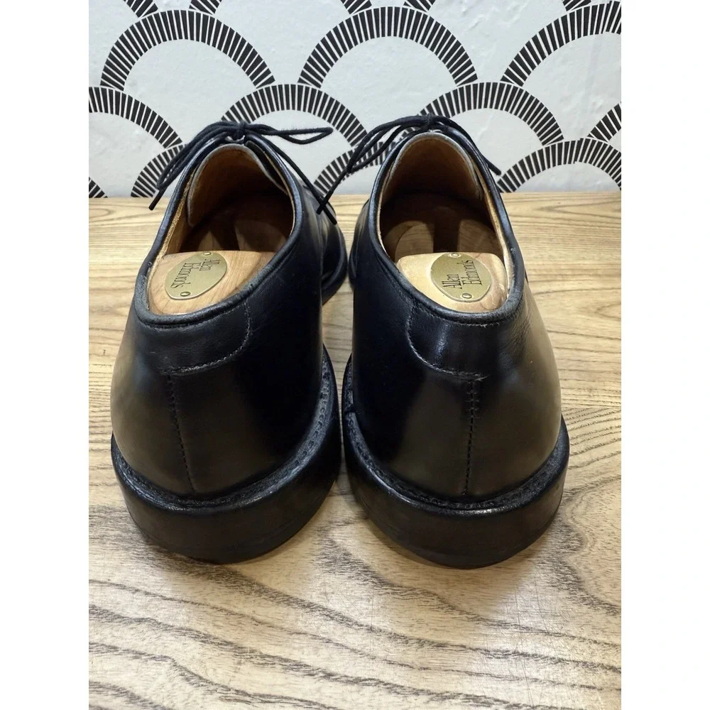 Allen Edmonds very good